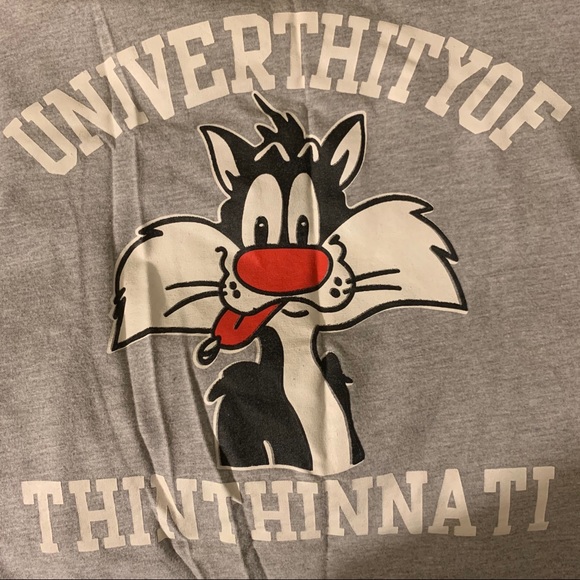 Cat tshirt - Picture 2 of 3